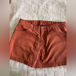 Patagonia chino shorts, women’s size 4.